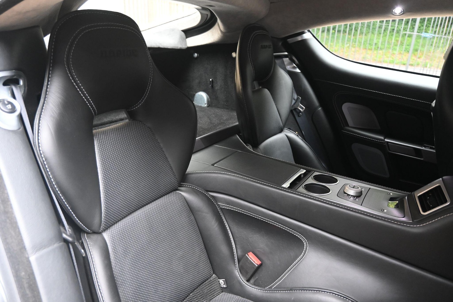 Used Aston Martin Rapide 2011 for sale - 76988560: Photo 20