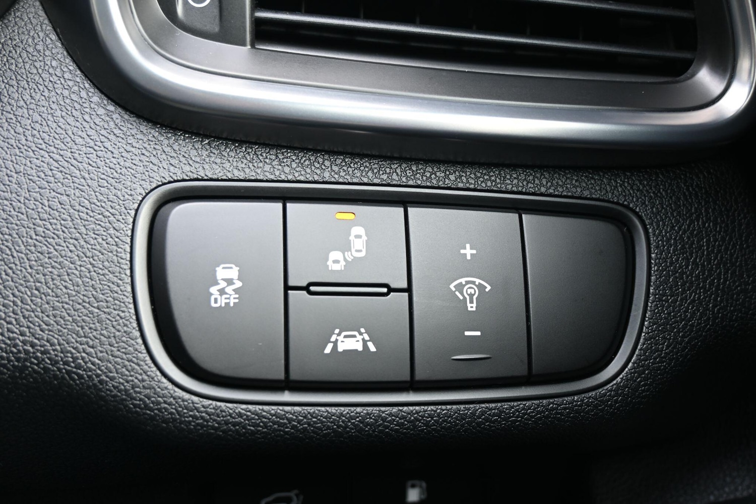 Used Kia Sorento 2017 for sale - 77625158: Photo 26