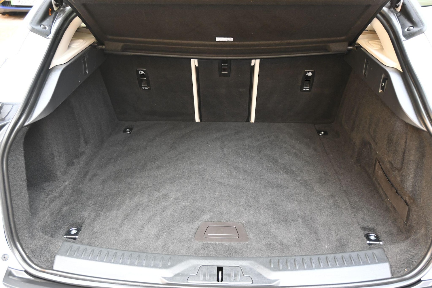 Used Jaguar I-Pace 2020 for sale - 76498901: Photo 41