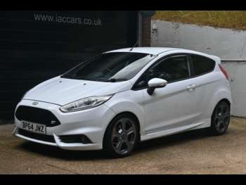 Used Ford Fiesta 2015 for sale - 75401301: Photo