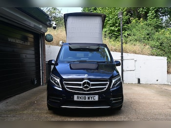 Used Mercedes-Benz V-Class 2018 for sale - 75927899: Photo
