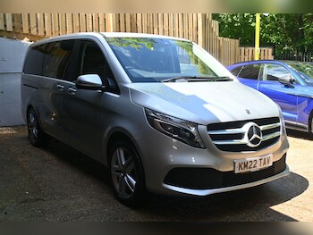 Used Mercedes-Benz V-Class 2022 for sale - 78573536: Photo
