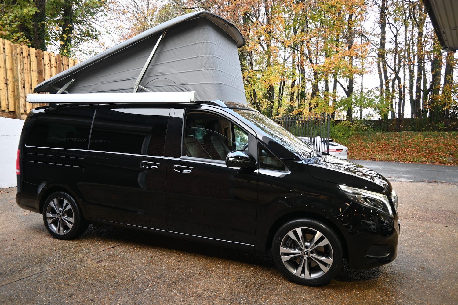 Used Mercedes-Benz V-Class 2019 for sale - 76899394: Photo 5