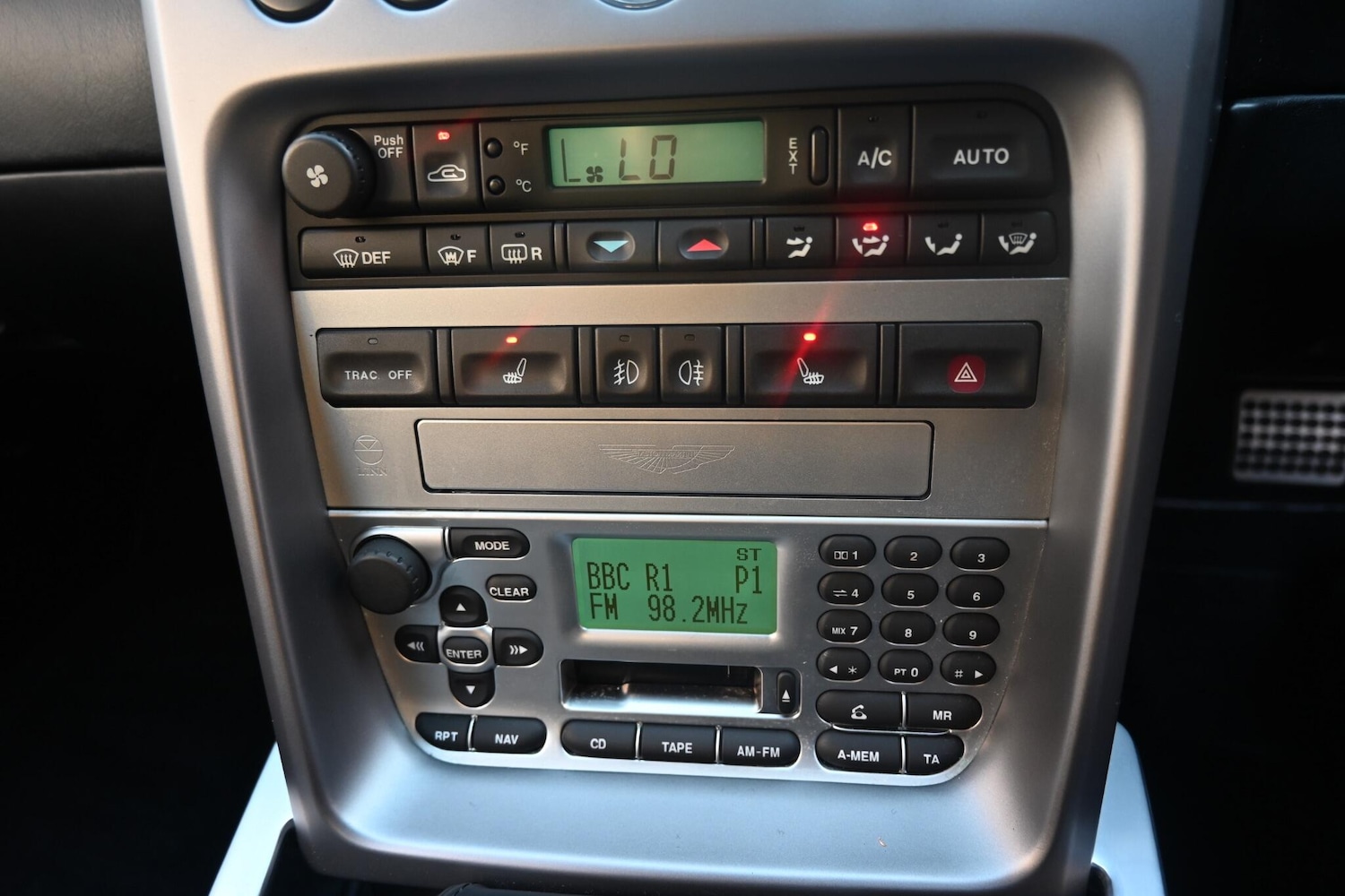 Used Aston Martin Vanquish 2004 for sale - 76780658: Photo 10