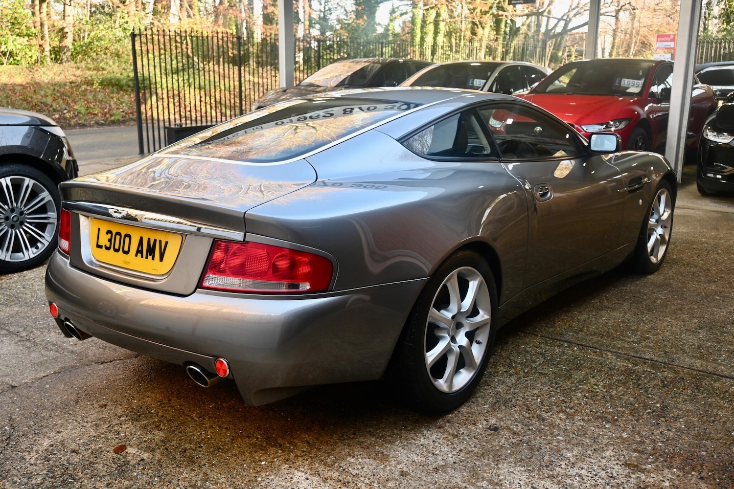 Used Aston Martin Vanquish 2004 for sale - 76780658: Photo 5