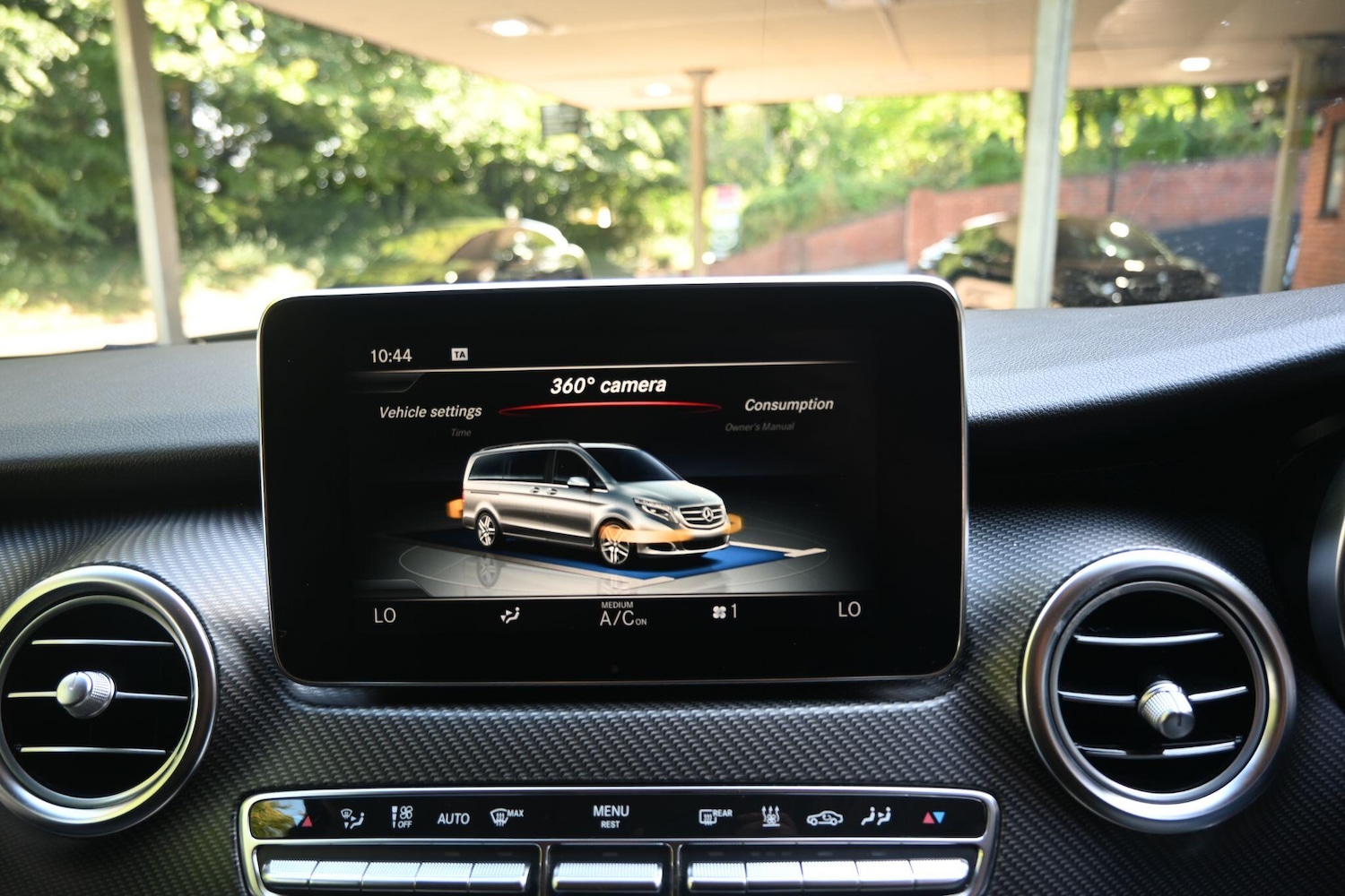 Used Mercedes-Benz V-Class 2018 for sale - 76988440: Photo 10