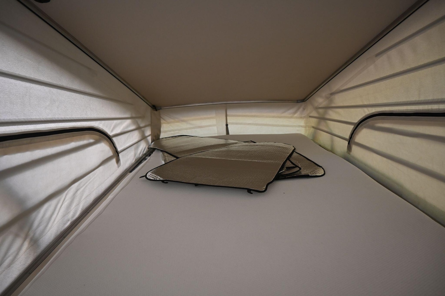 Used Mercedes-Benz V-Class 2018 for sale - 76988440: Photo 24