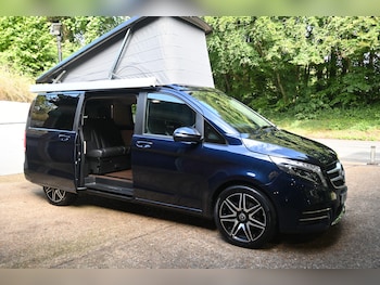 Used Mercedes-Benz V-Class 2018 for sale - 76988440: Photo