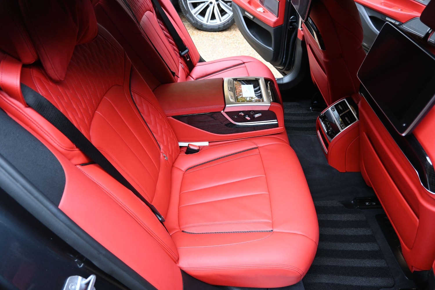 Used BMW 7 Series 2016 for sale - 76728998: Photo 27