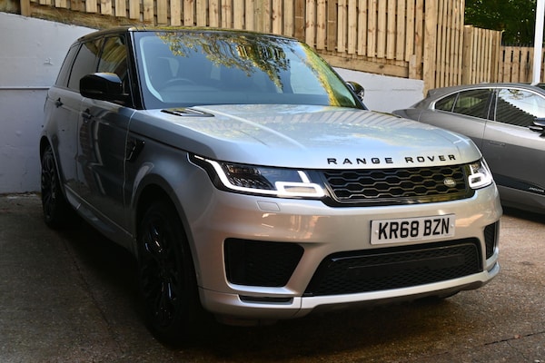 Used Land Rover Range Rover Sport 2018 for sale - 76189086: Photo 3