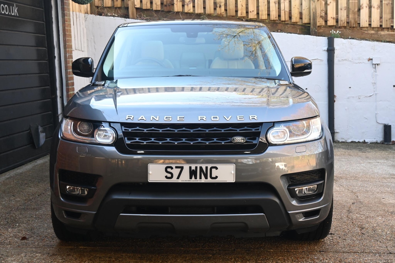 Used Land Rover Range Rover Sport 2016 for sale - 77441266: Photo 2