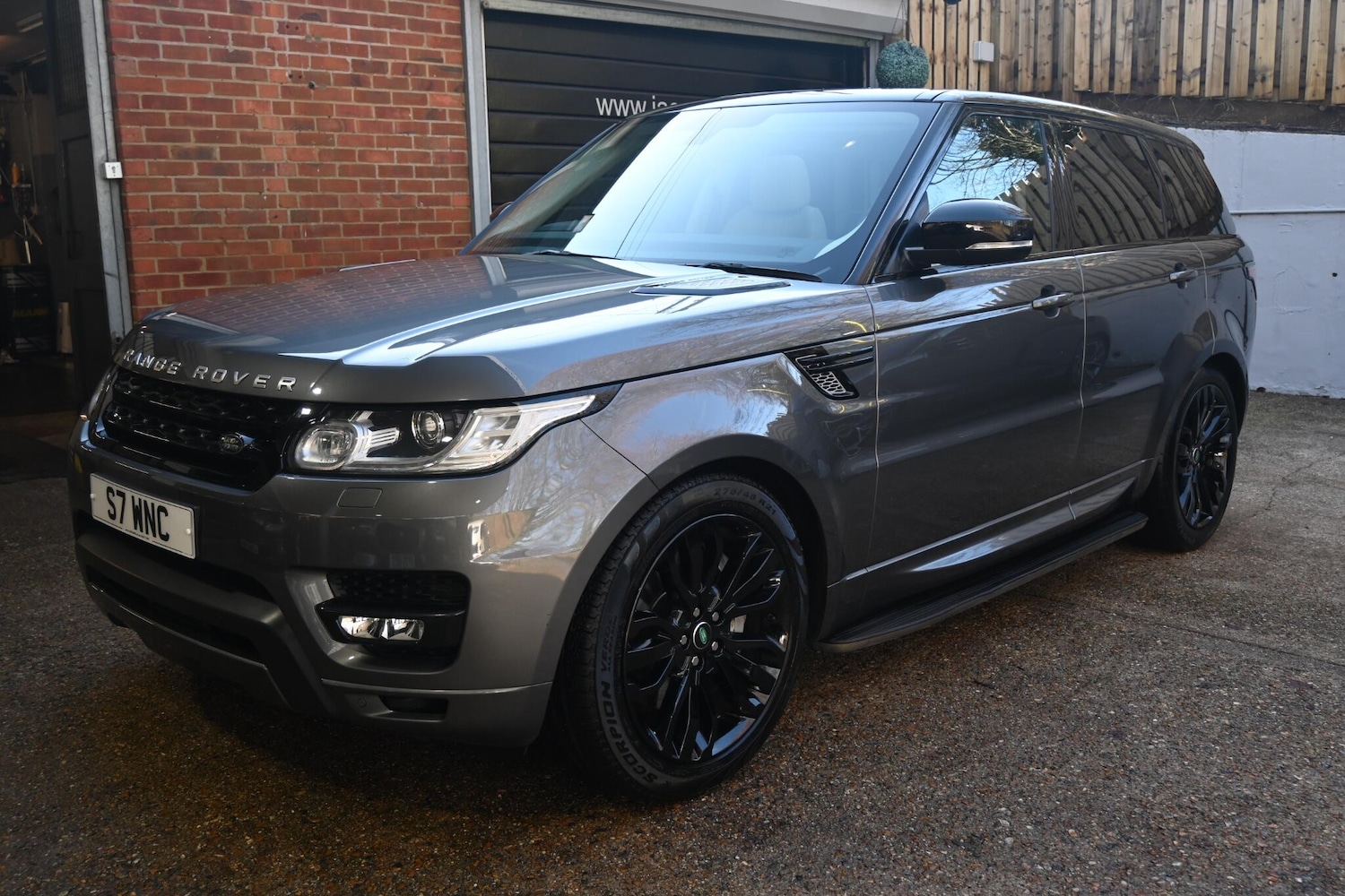 Used Land Rover Range Rover Sport 2016 for sale - 77441266: Photo 8