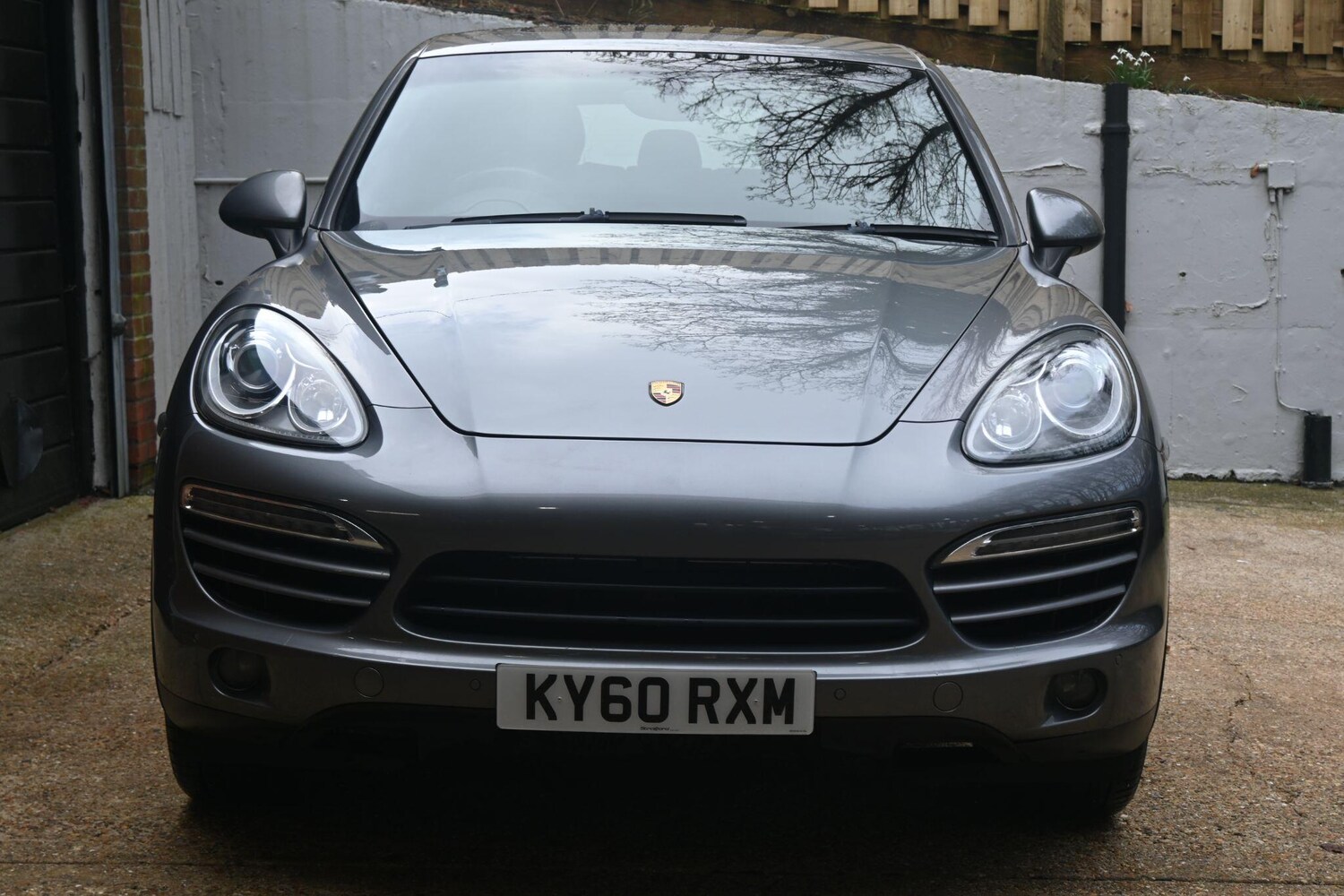 Used Porsche Cayenne 2010 for sale - 77510511: Photo 2