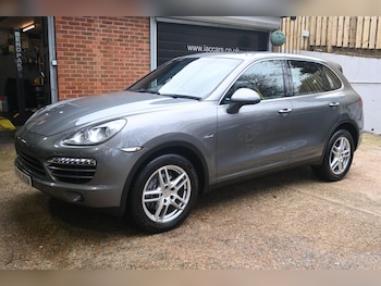 Used Porsche Cayenne 2010 for sale - 77510511: Photo