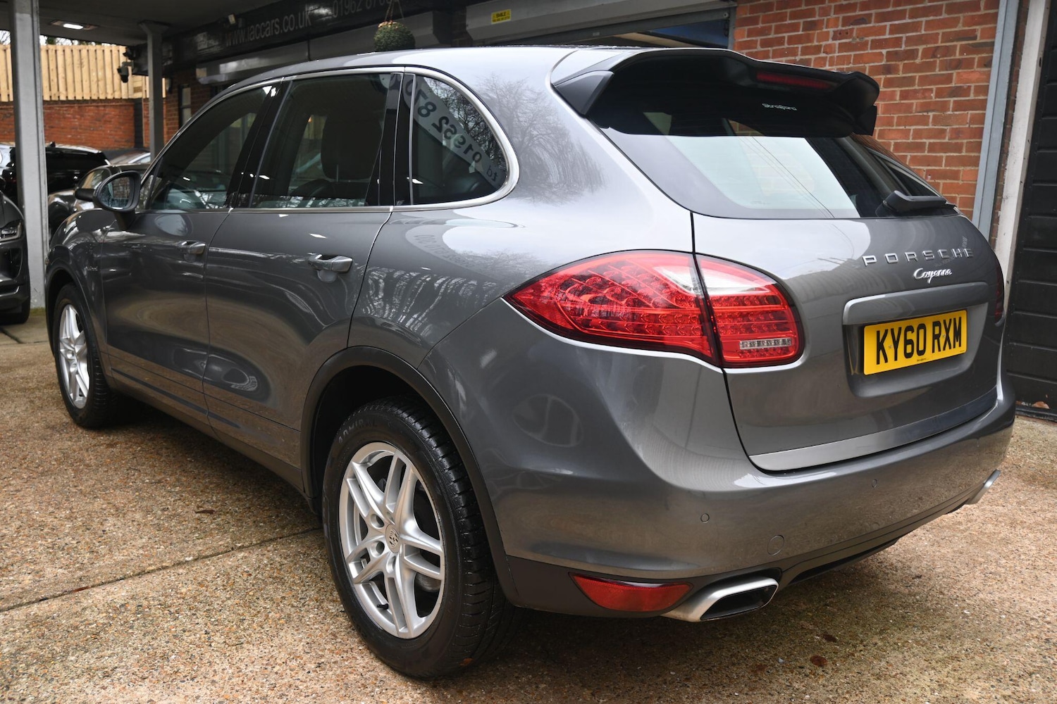 Used Porsche Cayenne 2010 for sale - 77510511: Photo 8