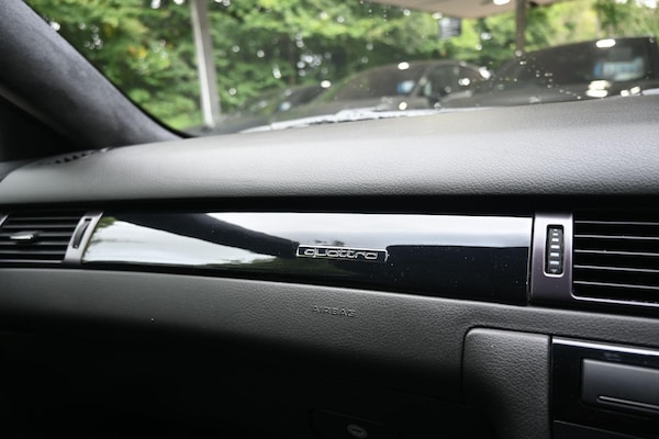 Used Audi RS6 Avant 2004 for sale - 75728445: Photo 15