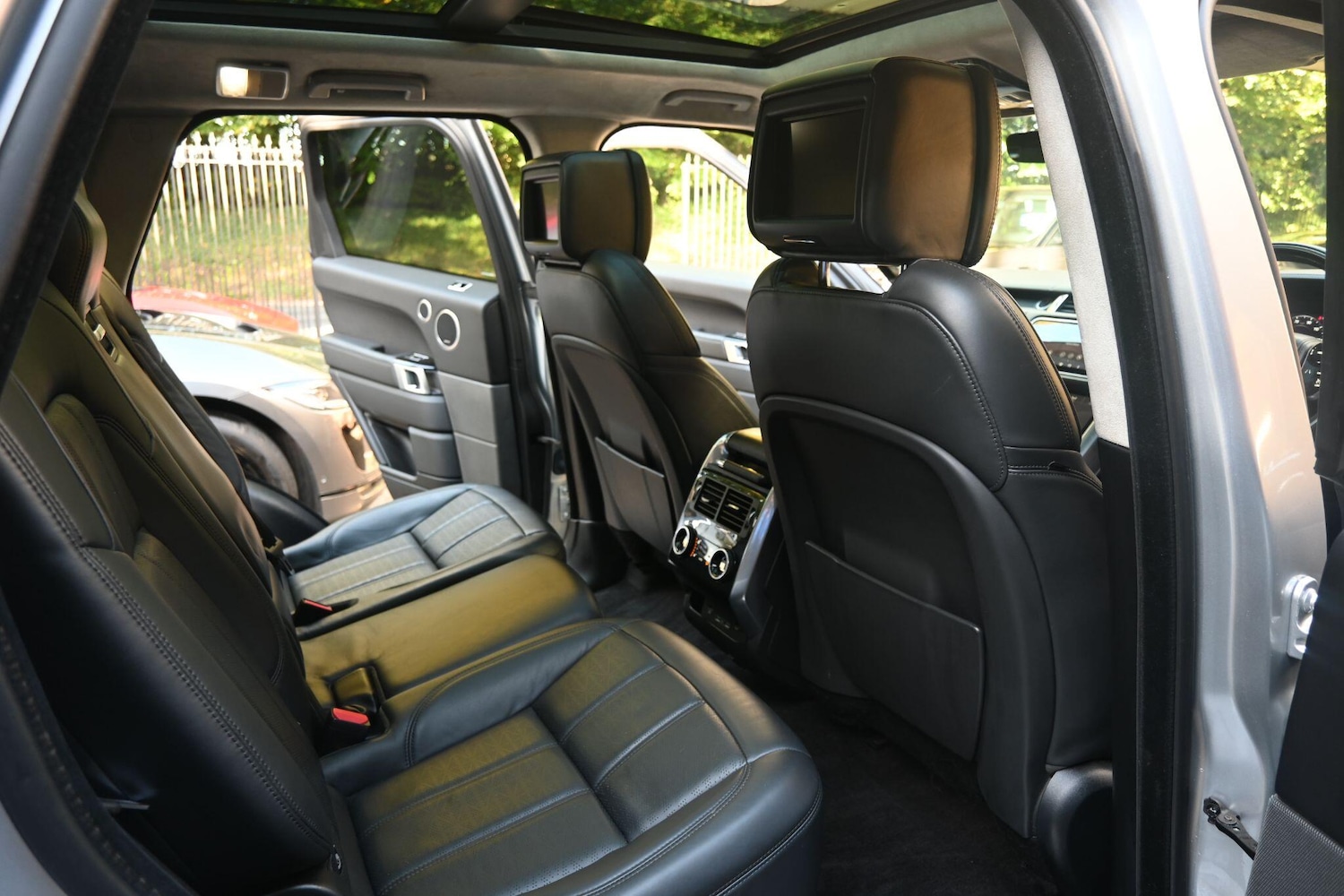 Used Land Rover Range Rover Sport for sale - 76728987: Photo 16