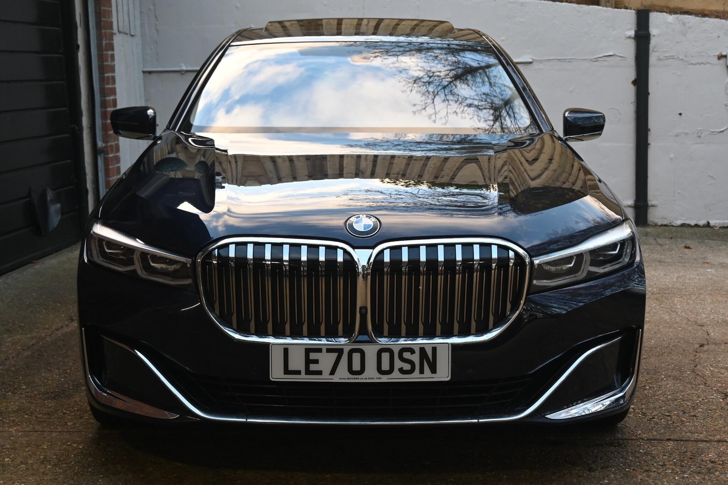 Used BMW 7 Series 2025 for sale - 76964474: Photo 2