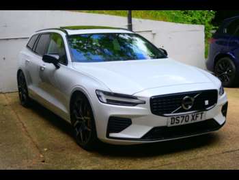 Used Volvo V60 2020 for sale - 75110095: Photo