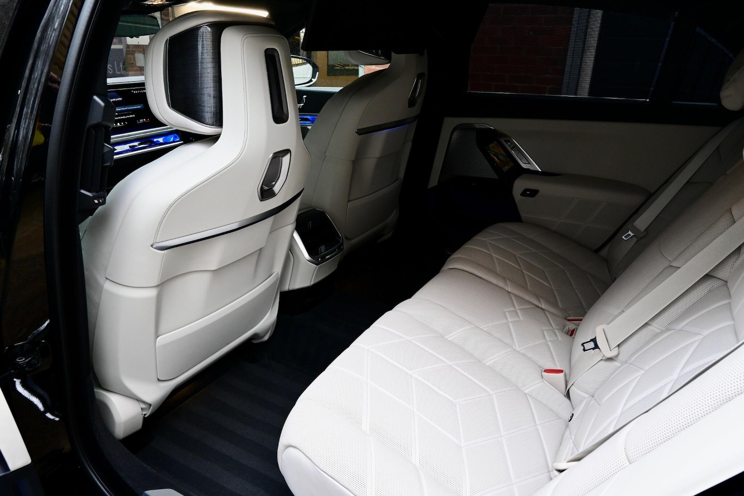 Used BMW i7 2022 for sale - 76728493: Photo 29