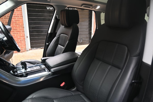 Used Land Rover Range Rover Sport 2019 for sale - 76072657: Photo 16