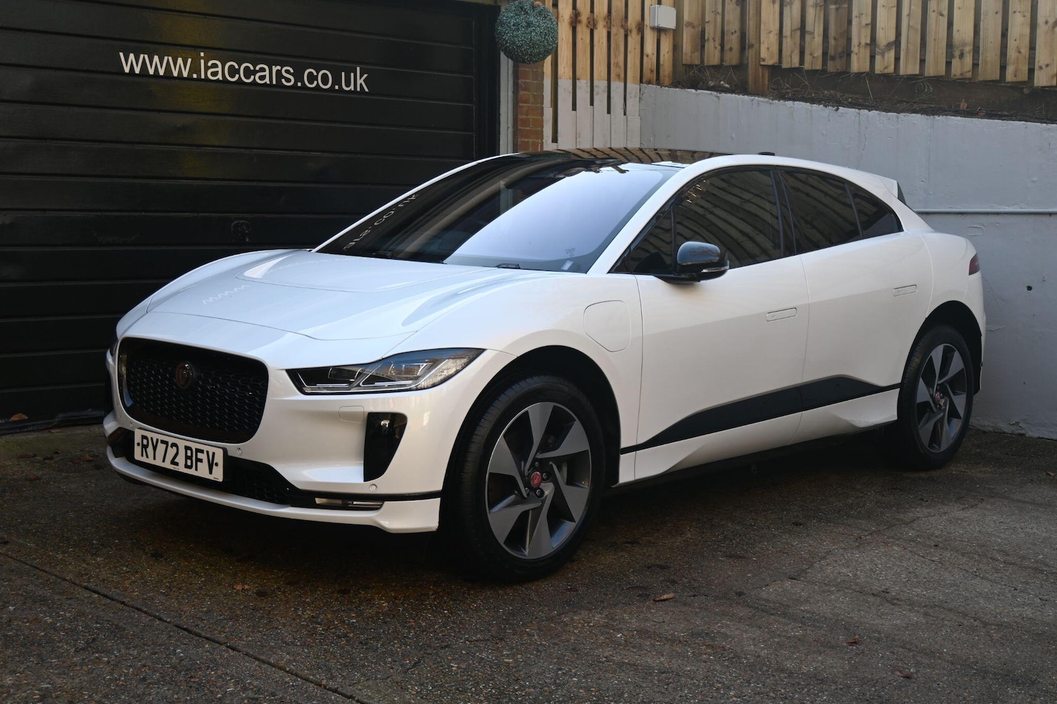 Used Jaguar I-Pace 2023 for sale - 77376788: Photo 1