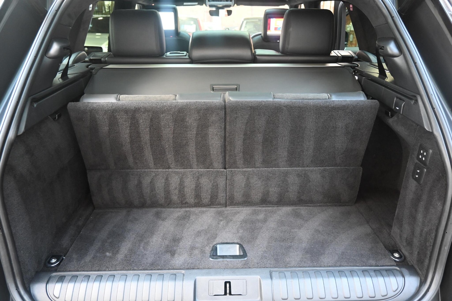 Used Land Rover Range Rover Sport 2018 for sale - 76899530: Photo 32