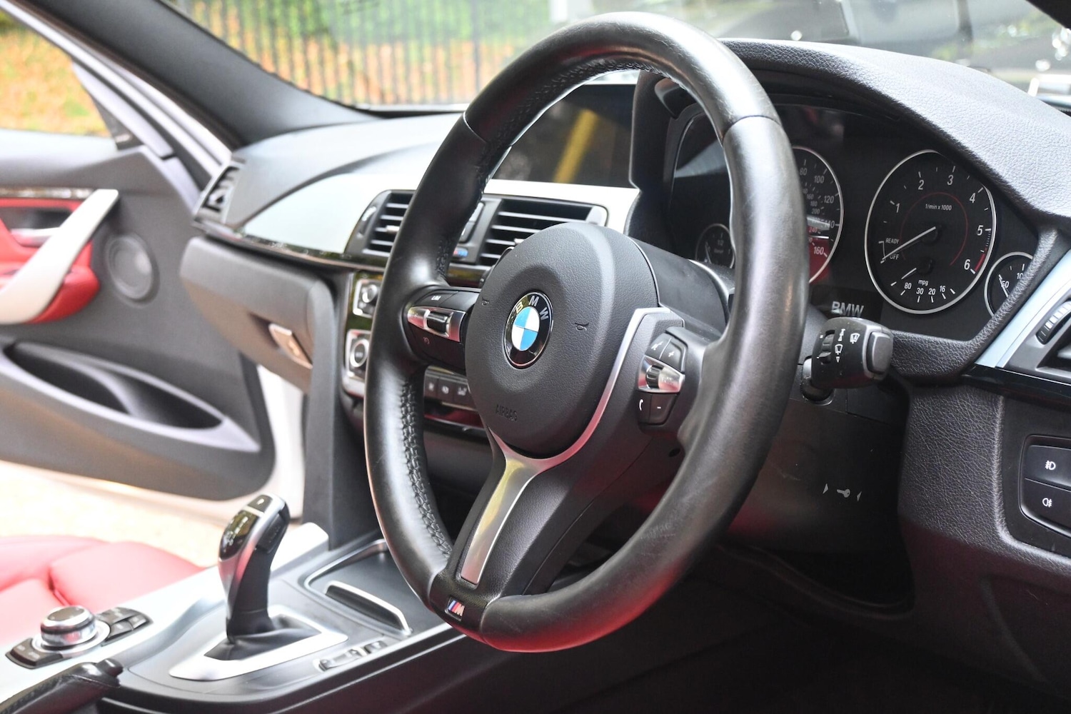Used BMW 3 Series 2016 for sale - 76337195: Photo 11