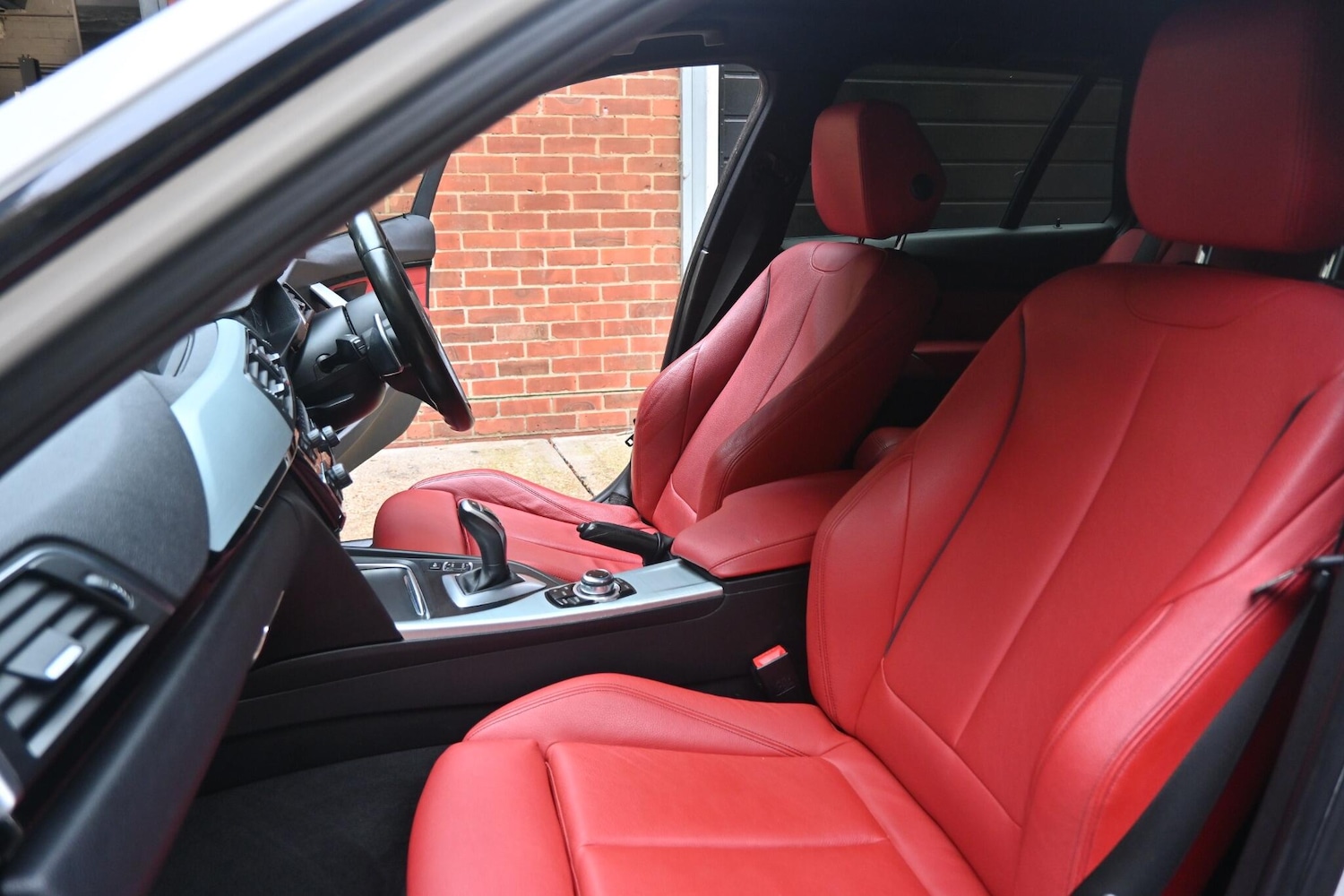 Used BMW 3 Series 2016 for sale - 76337195: Photo 19