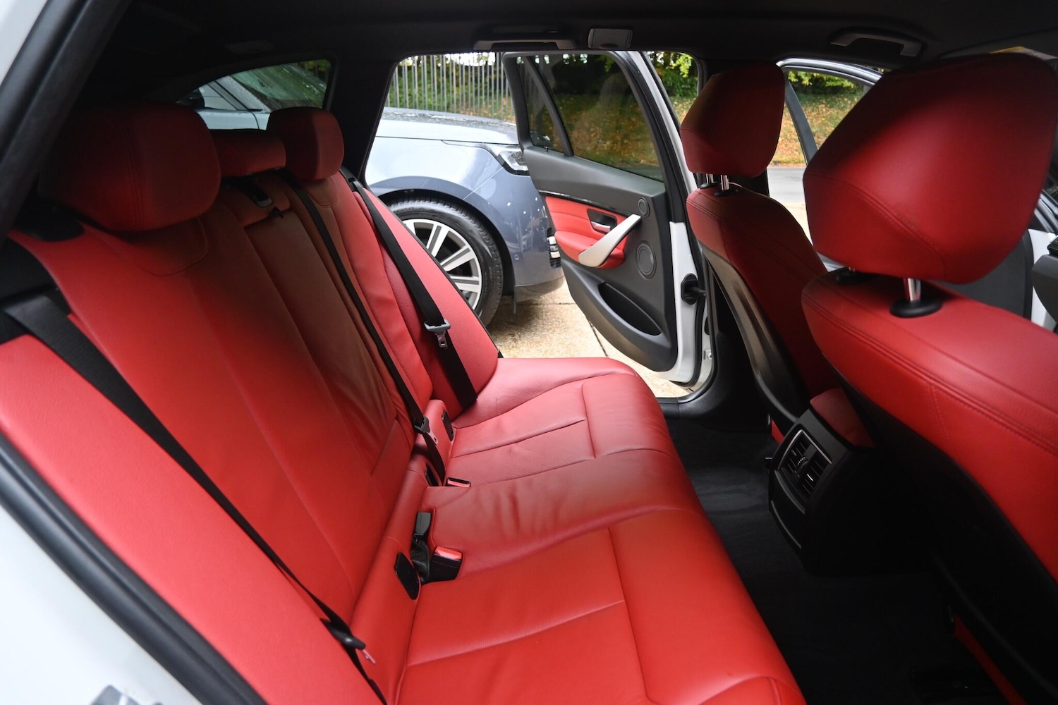 Used BMW 3 Series 2016 for sale - 76337195: Photo 22