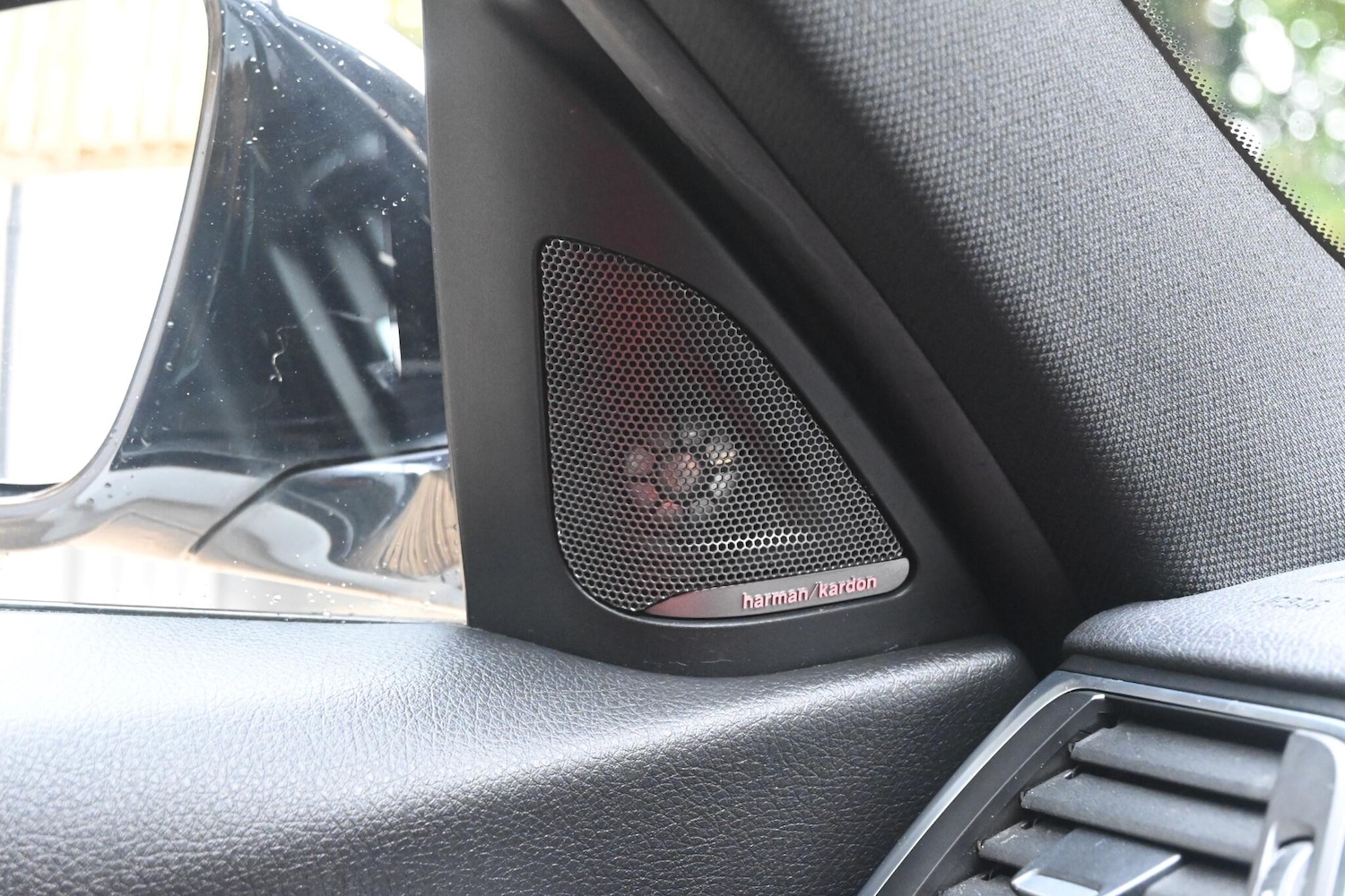 Used BMW 3 Series 2016 for sale - 76337195: Photo 29