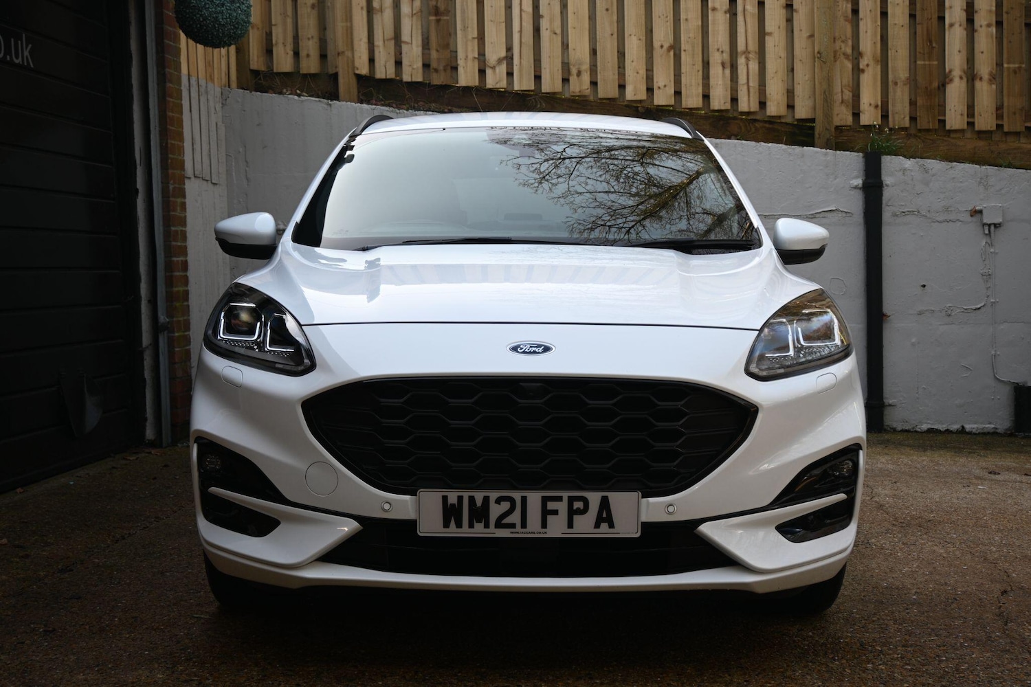 Used Ford Kuga for sale - 77670479: Photo 2