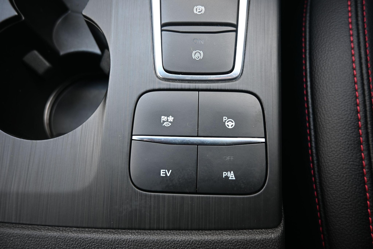 Used Ford Kuga for sale - 77670479: Photo 29