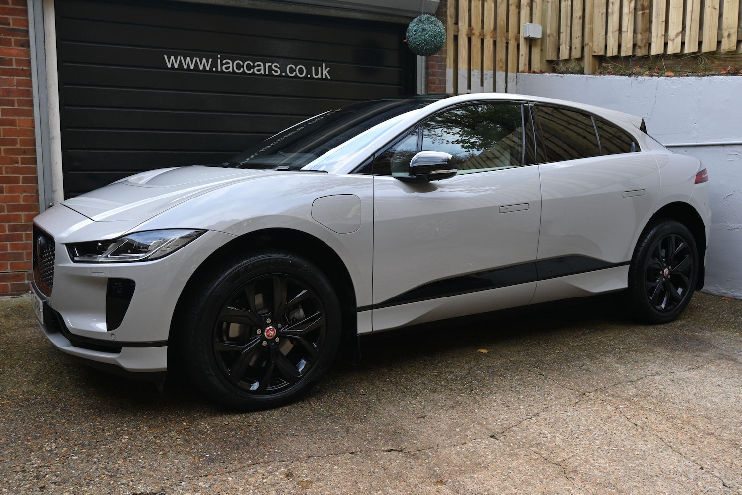 Used Jaguar I-Pace for sale - 76538885: Photo 4