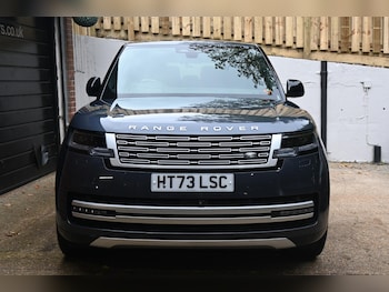 Used Land Rover Range Rover 2024 for sale - 76072140: Photo 2