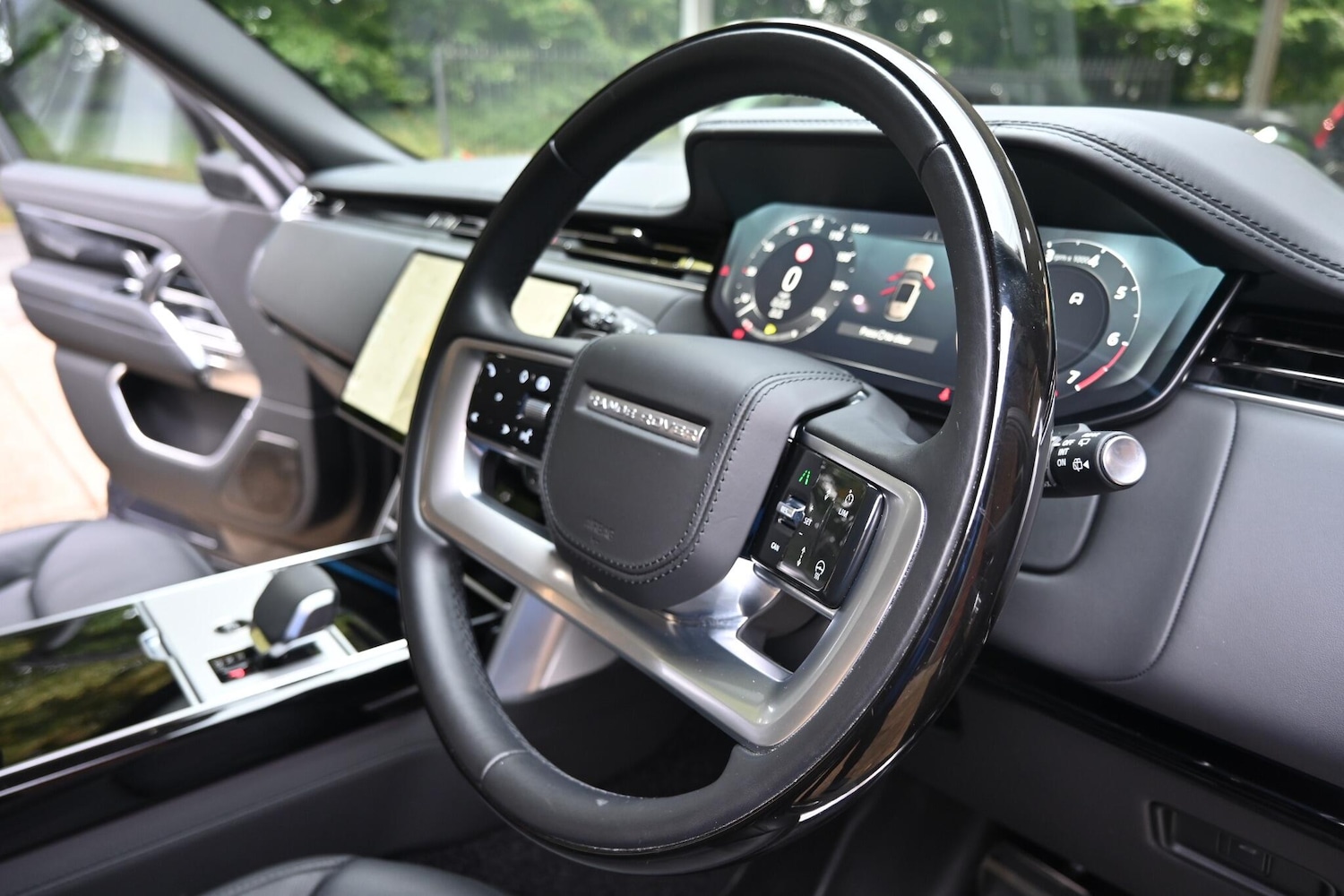Used Land Rover Range Rover 2024 for sale - 76072140: Photo 39