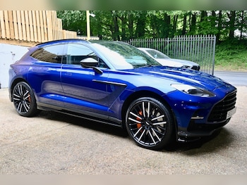 Used Aston Martin DBX 2023 for sale - 78517035: Photo