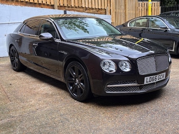 Used Bentley Flying Spur 2017 for sale - 78810313: Photo