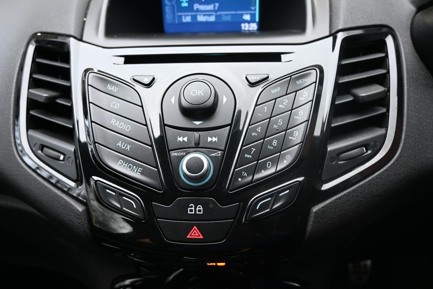 Used Ford Fiesta for sale - 77291765: Photo 13