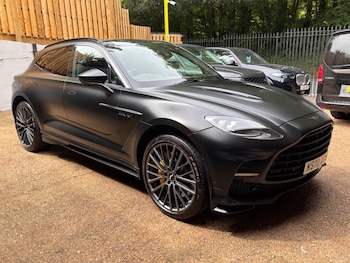 Used Aston Martin DBX 2023 for sale - 78959046: Photo