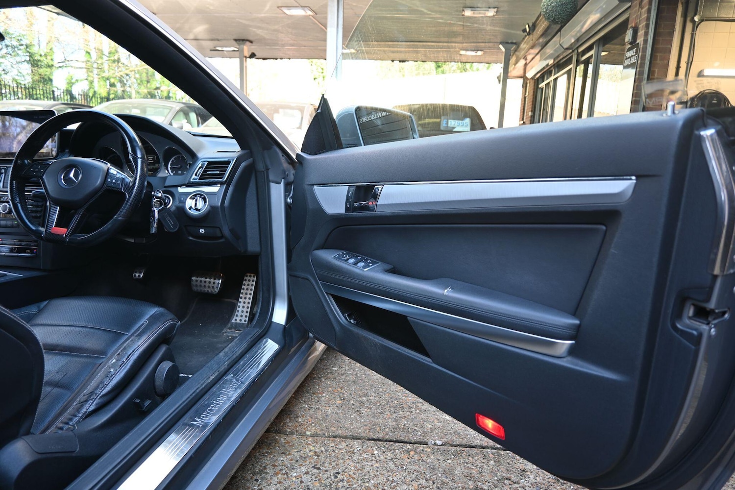 Used Mercedes-Benz E Class 2013 for sale - 78115789: Photo 18