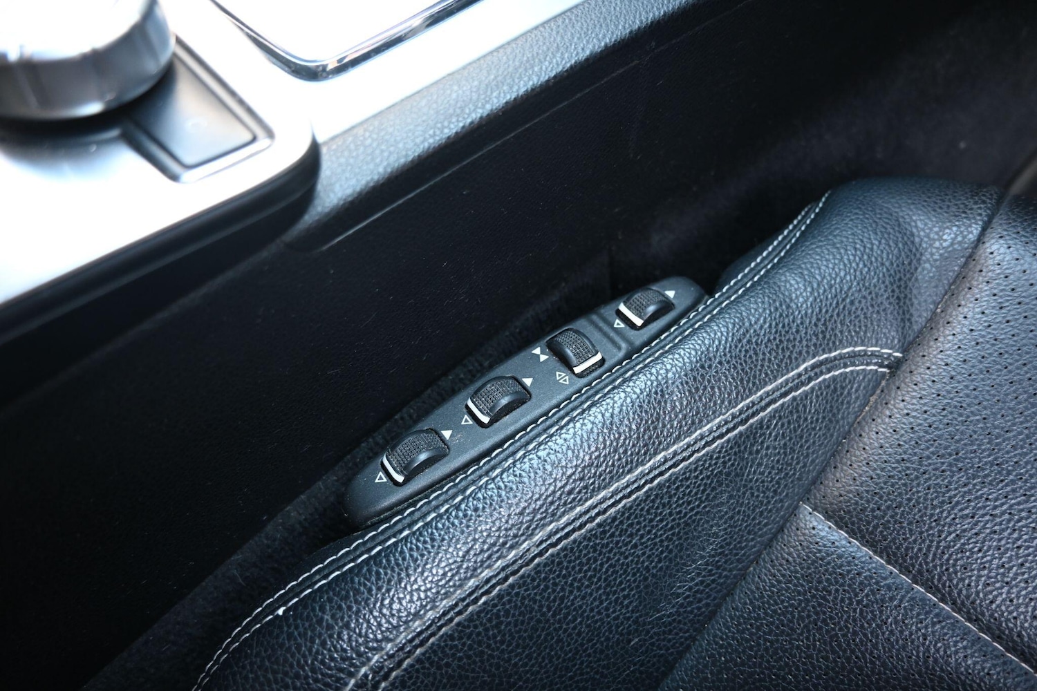 Used Mercedes-Benz E Class 2013 for sale - 78115789: Photo 19