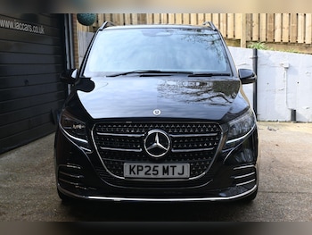 Used Mercedes-Benz V-Class 2025 for sale - 77940367: Photo