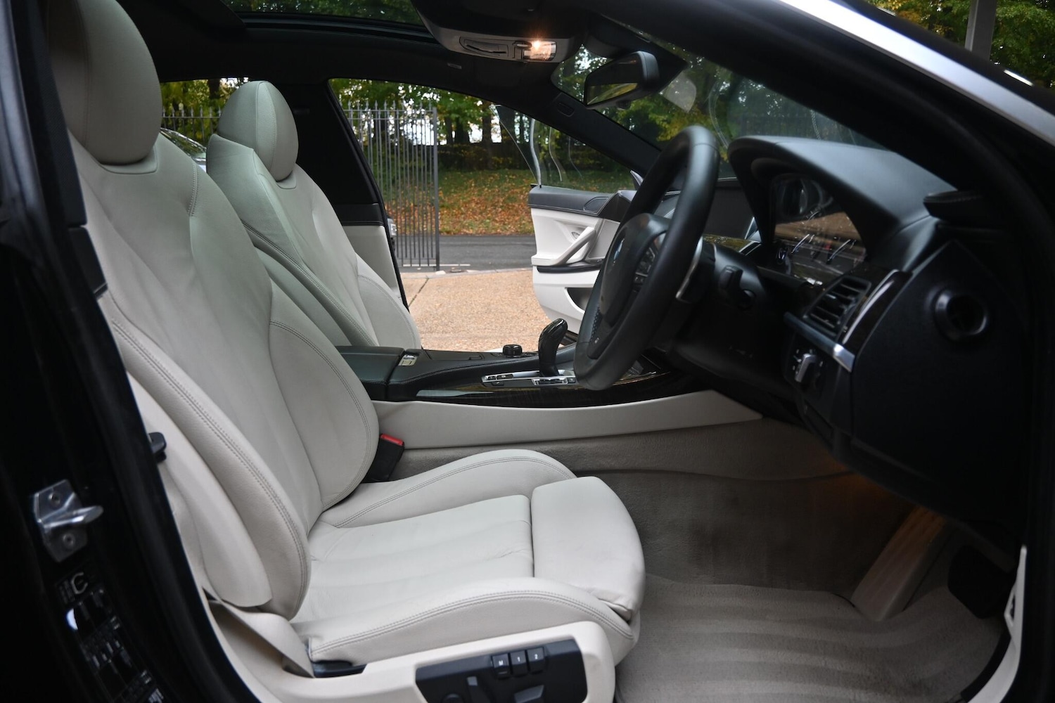 Used BMW 6 Series Gran Coupe 2013 for sale - 76433250: Photo 11