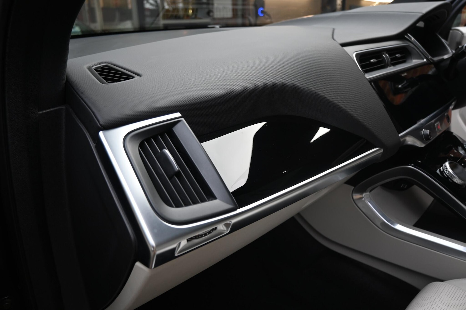 Used Jaguar I-Pace 2021 for sale - 77993240: Photo 32