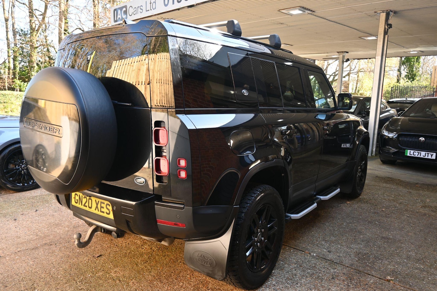 Used Land Rover Defender 110 2020 for sale - 78157861: Photo 6