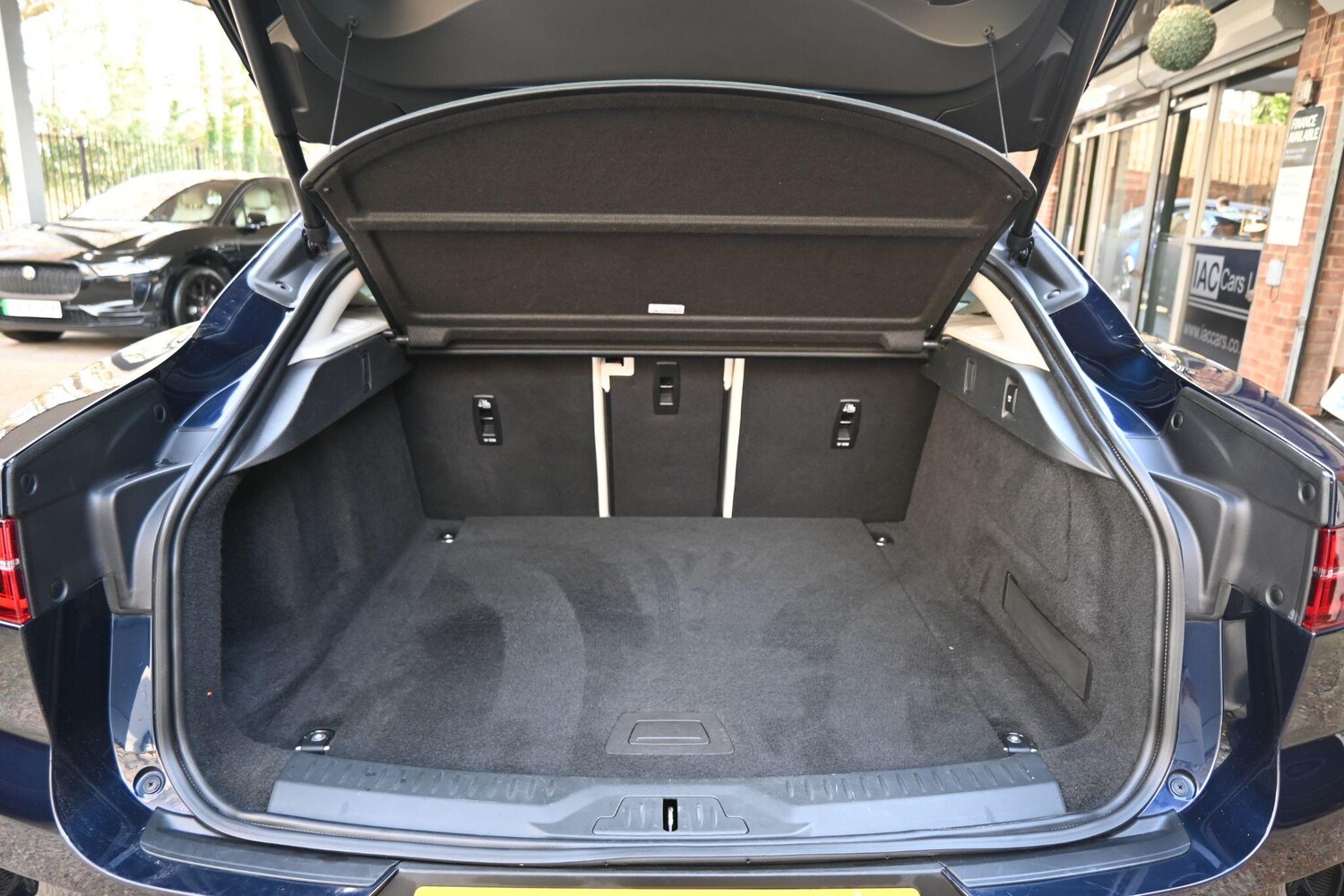 Used Jaguar I-Pace 2020 for sale - 77723019: Photo 28