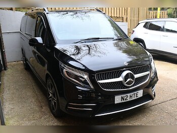 Used Mercedes-Benz V-Class 2019 for sale - 78127709: Photo