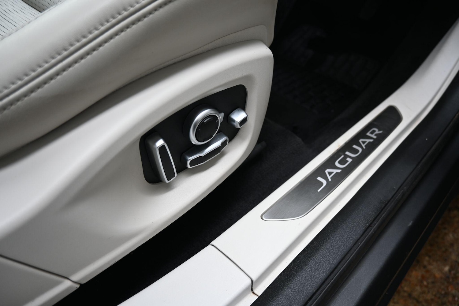 Used Jaguar I-Pace 2020 for sale - 77597880: Photo 28