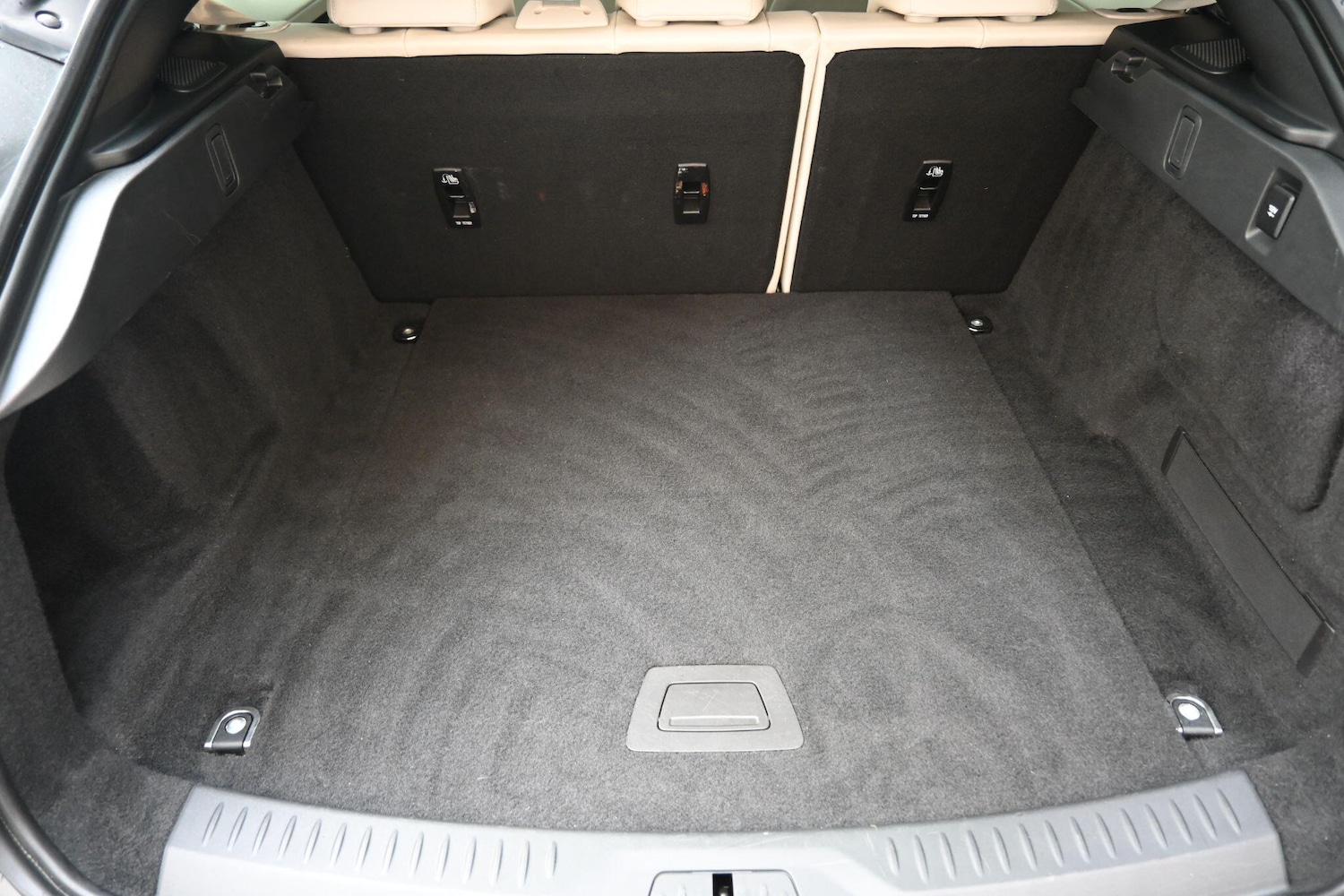 Used Jaguar I-Pace 2020 for sale - 77597880: Photo 30